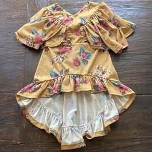 Joyfolie Gold and Floral Hi Lo Tunic Girl’s size 6